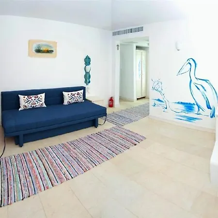 Deltarium Aegis Guest house *